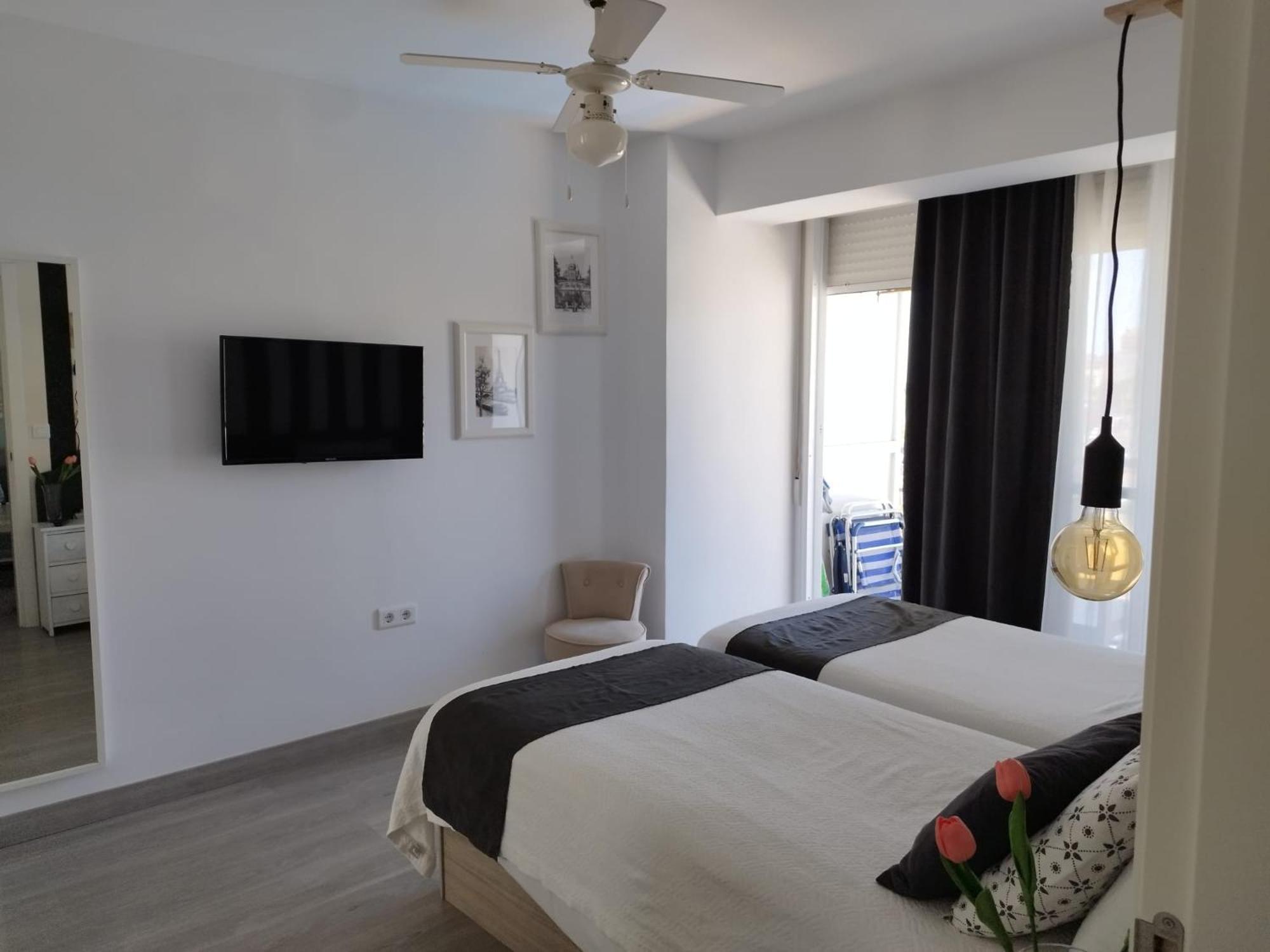 M1 403 Frontal Al Mar Vistas Terraza Y Wifi Apartment Benalmadena Luaran gambar