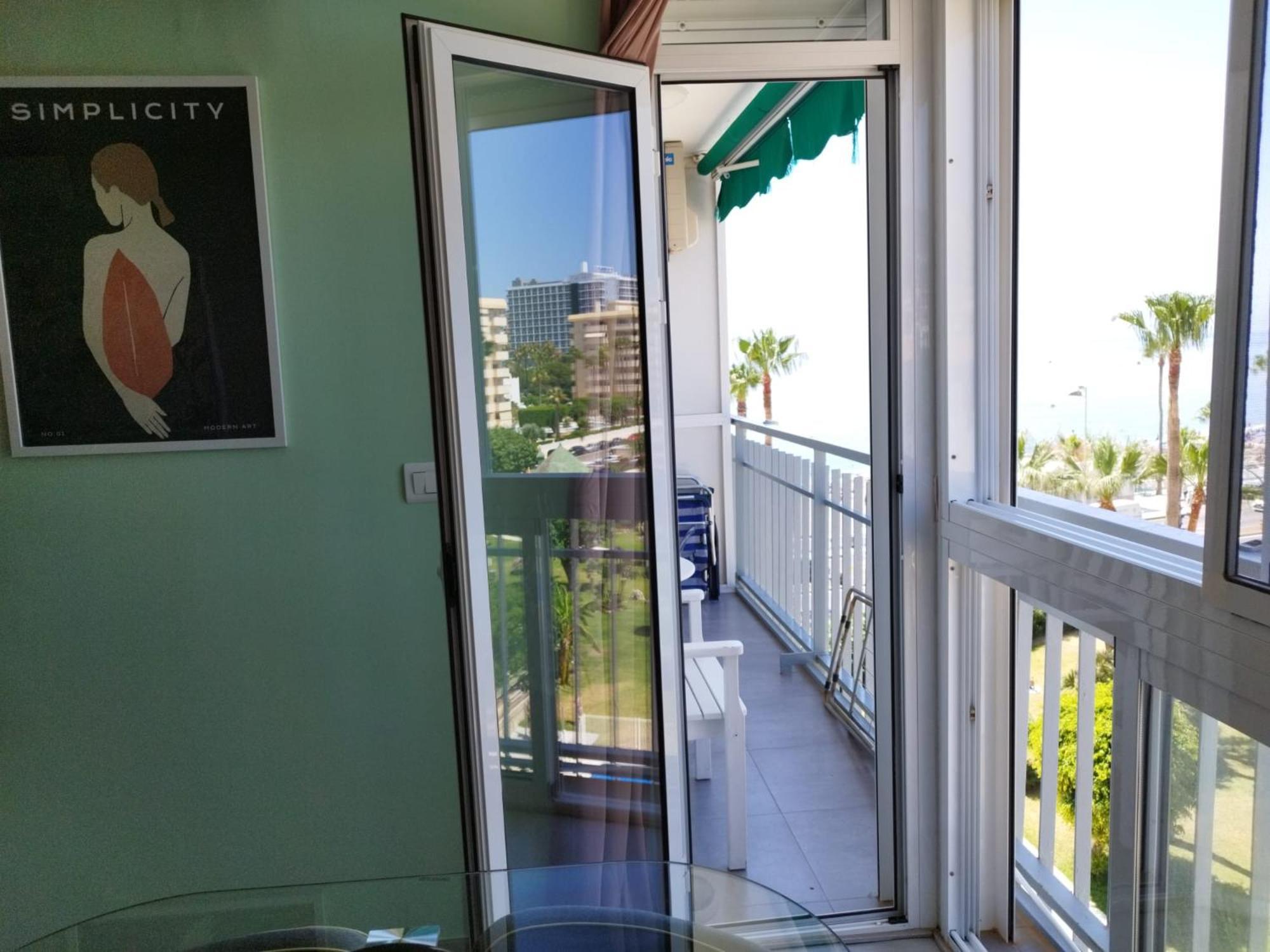 M1 403 Frontal Al Mar Vistas Terraza Y Wifi Apartment Benalmadena Luaran gambar